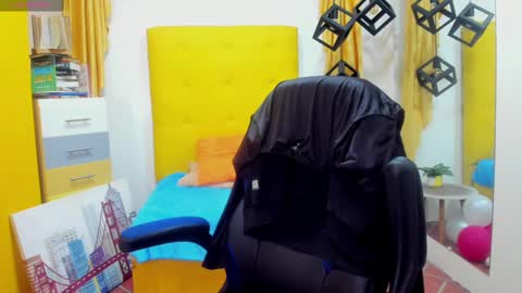 E L I A S online show from 02-19-25, 09:39