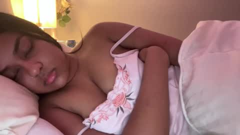 Snapshot of elibabyyy2 chatting on 05-15-26, 04:30 elibabyyy2 online show from 05-15-26, 04:30