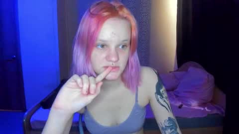 elieiza_xo online show from 02-11-26, 09:03