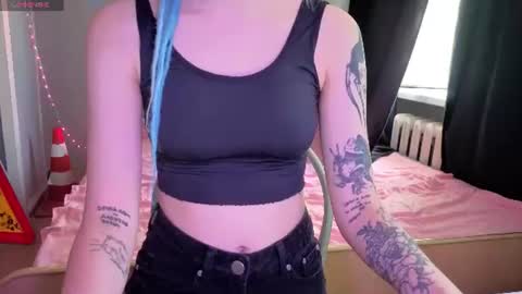 Snapshot of elieiza_xo chatting on 07-11-26, 09:01 elieiza_xo online show from 07-11-26, 09:01