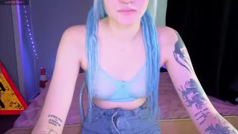Snapshot of elieiza_xo chatting on 07-16-26, 09:04 elieiza_xo online show from 07-16-26, 09:04