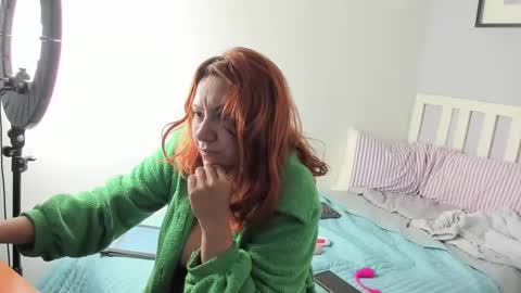 Snapshot of elif__girasol chatting on 01-25-25, 10:19 elifgirasol online show from 01-25-25, 10:19