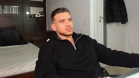 ElijahThorne online show from 01-14-26, 05:02