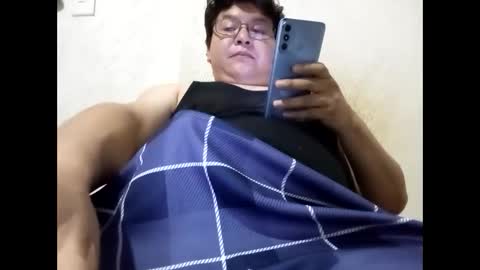 elimposstor online show from 10-01-25, 07:09