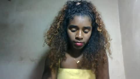 Snapshot of elina981 chatting on 06-23-26, 08:12 elina981 online show from 06-23-26, 08:12