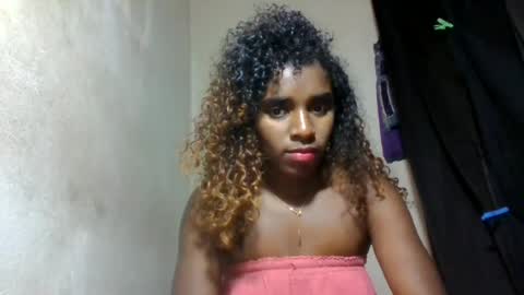 Snapshot of elina981 chatting on 06-29-26, 08:53 elina981 online show from 06-29-26, 08:53