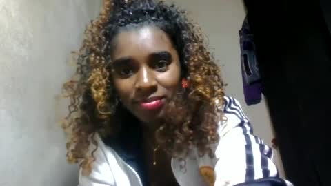 Snapshot of elina981 chatting on 06-29-26, 12:38 elina981 online show from 06-29-26, 12:38