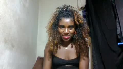 Snapshot of elina981 chatting on 06-30-26, 02:07 elina981 online show from 06-30-26, 02:07