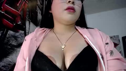 Elina  online show from 01-15-26, 10:02