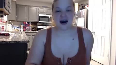 Elinah online show from 06-06-26, 03:11