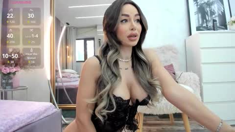 Elina online show from 02-12-26, 06:52