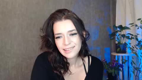 Elina online show from 03-22-26, 10:57