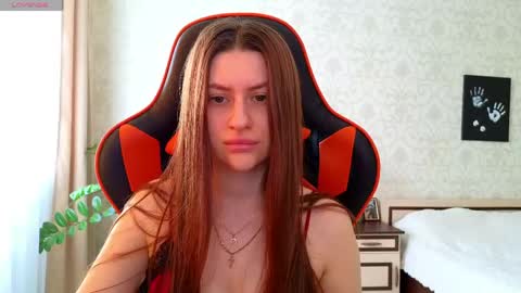 Elina online show from 04-21-26, 06:09