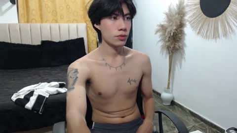 ELIO online show from 03-19-26, 04:49