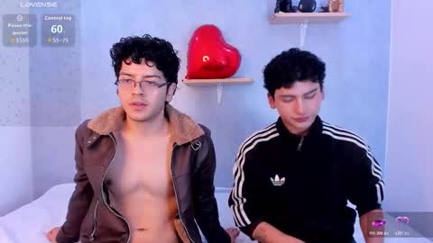 Snapshot of eliotkinky chatting on 02-13-26, 03:08 Elio online show from 02-13-26, 03:08