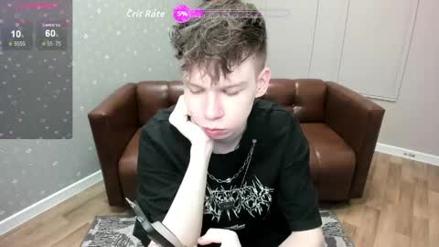 Snapshot of eliotmars chatting on 05-24-26, 11:04 eliotmars online show from 05-24-26, 11:04