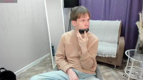 Snapshot of eliotmars chatting on 06-03-26, 11:02 eliotmars online show from 06-03-26, 11:02
