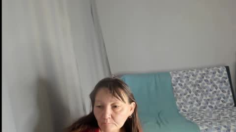 Elis online show from 11-26-25, 01:39