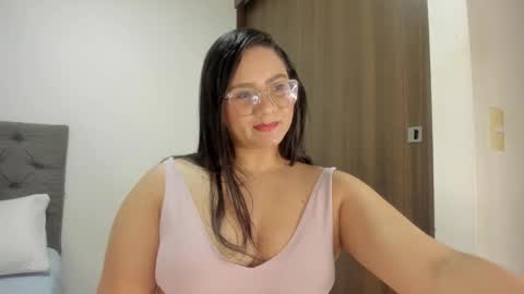      online show from 01-18-26, 01:09