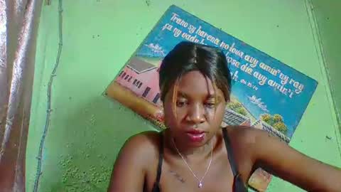 Snapshot of elisabeth2525 chatting on 01-19-25, 02:49 elisabeth2525 online show from 01-19-25, 02:49