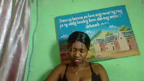 Snapshot of elisabeth2525 chatting on 01-23-25, 05:31 elisabeth2525 online show from 01-23-25, 05:31