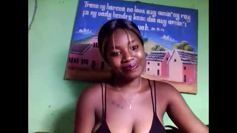 Snapshot of elisabeth2525 chatting on 01-31-25, 12:07 elisabeth2525 online show from 01-31-25, 12:07