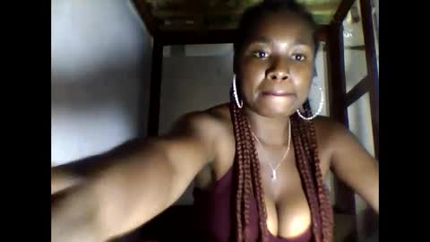 Snapshot of elisabeth2525 chatting on 09-14-25, 05:12 elisabeth2525 online show from 09-14-25, 05:12