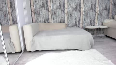 Snapshot of elisabeth_jason chatting on 12-18-25, 05:52 elisabeth_jason online show from 12-18-25, 05:52