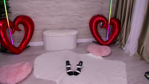 Snapshot of elisabeth_jason chatting on 02-20-26, 05:15 elisabeth_jason online show from 02-20-26, 05:15