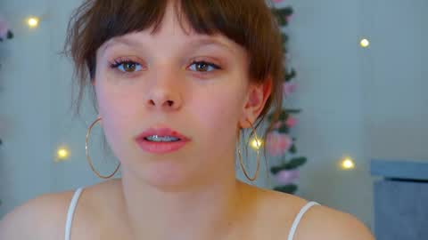 ElisabethDavis online show from 04-15-26, 03:30