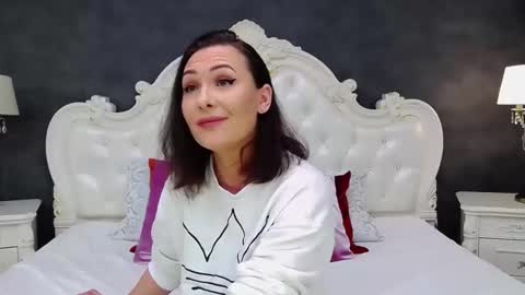 Krissy online show from 02-02-26, 09:08