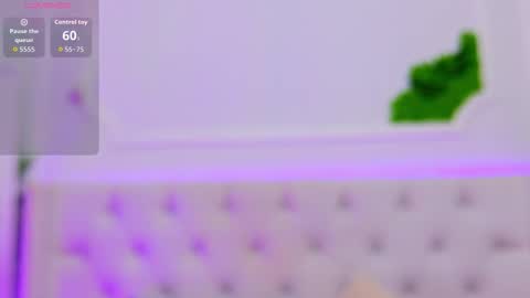 ElisaCharm online show from 12-18-25, 03:45