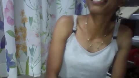 Snapshot of elisacich chatting on 02-22-26, 04:38 elisacich online show from 02-22-26, 04:38