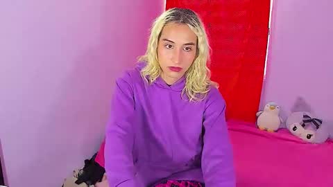 elisdarling online show from 01-15-26, 05:49