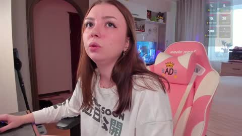 Elise    online show from 01-24-25, 09:49
