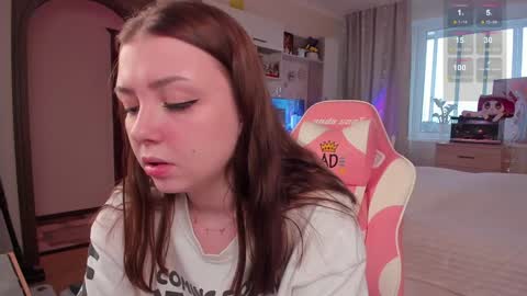 Elise    online show from 01-27-25, 10:16