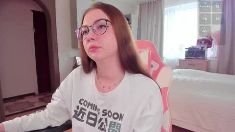 Elise    online show from 02-14-25, 09:34