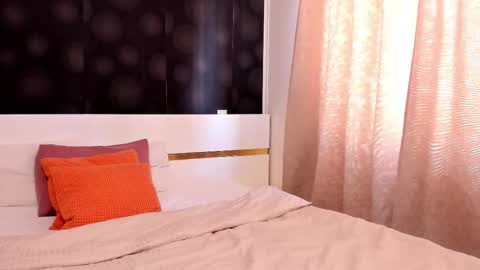 Elly online show from 03-04-26, 09:37