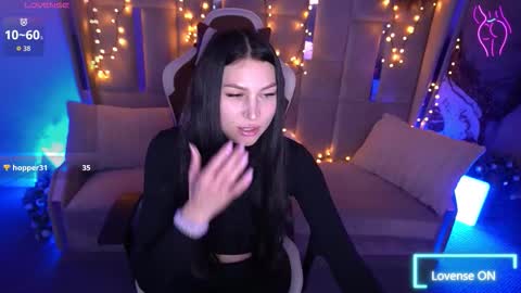 elisevelour online show from 02-12-26, 02:12