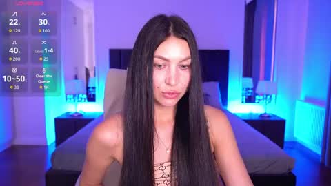elisevelour online show from 07-06-26, 12:46