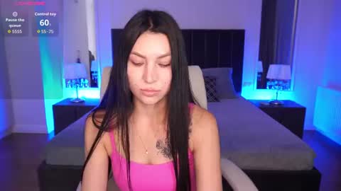 elisevelour online show from 07-14-26, 12:11