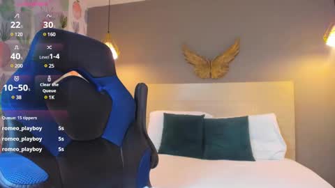 E L I S S A online show from 01-21-25, 10:08