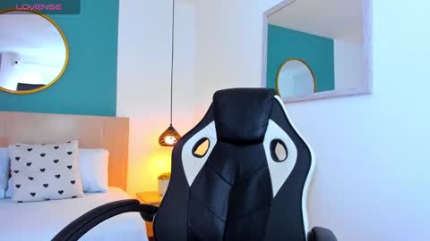 E L I S S A online show from 03-11-25, 01:59