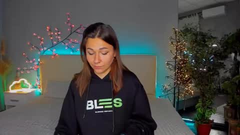 ElissGlow online show from 09-21-25, 12:18