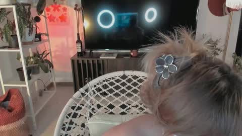 eli online show from 02-25-26, 01:15