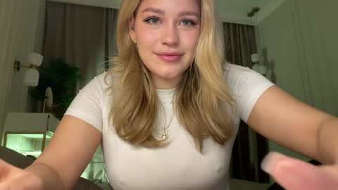 Stephanie online show from 04-24-26, 08:00