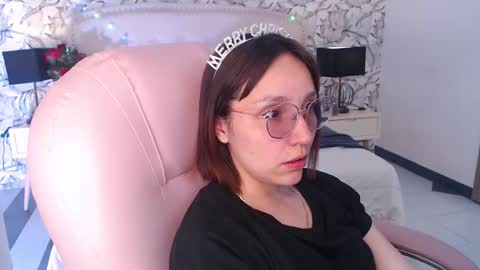 Eliza online show from 11-27-25, 07:27