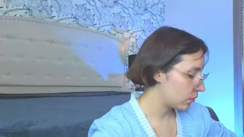 Eliza online show from 03-14-26, 07:41