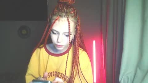 Elizabeth online show from 03-05-25, 05:18