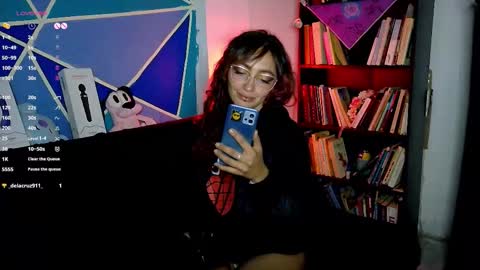 elizabeht_911 online show from 03-08-26, 02:37